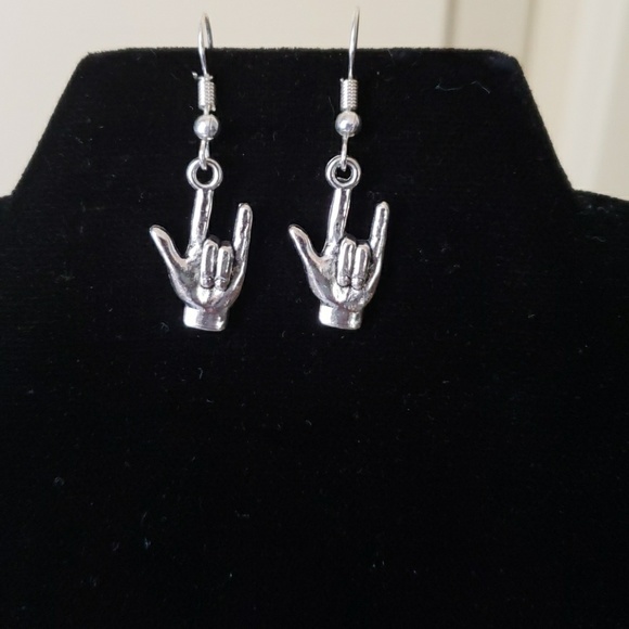Earrings - Picture 1 of 2